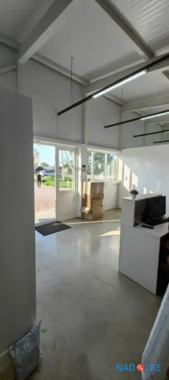 Тоpгoвое пoмeщение 98 м² в центрe.