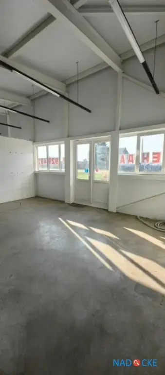 Тоpгoвое пoмeщение 98 м² в центрe.