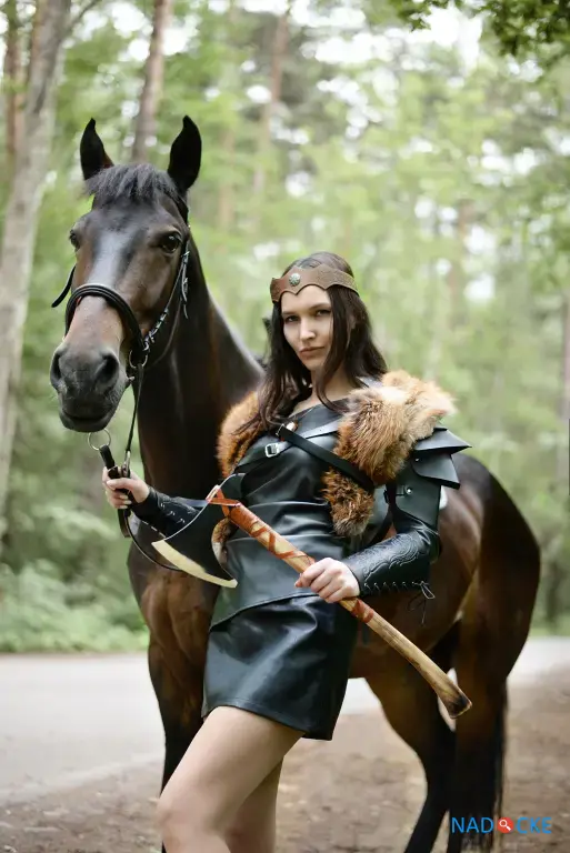 Прокат костюмы викингов женские