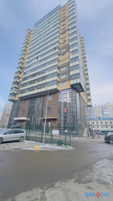 Помещение под школу танцев.