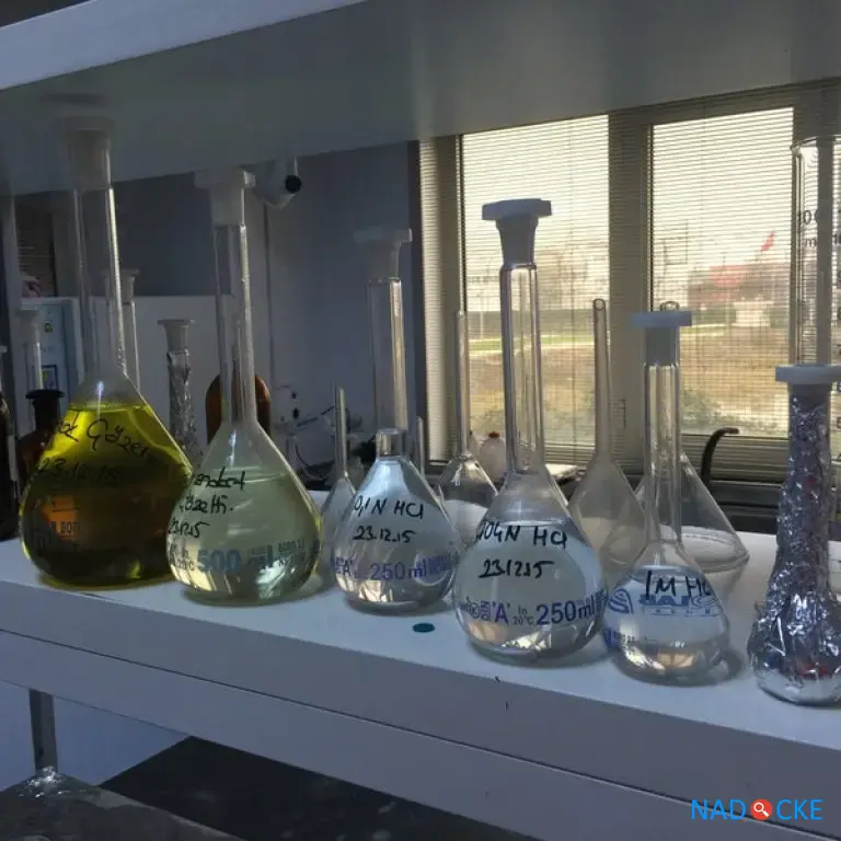 Газовый конденсат светлый, темный.