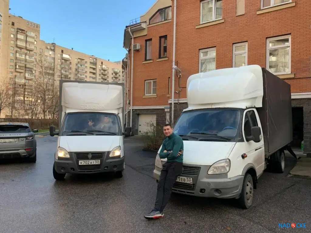 Перевозка мебели грузчики