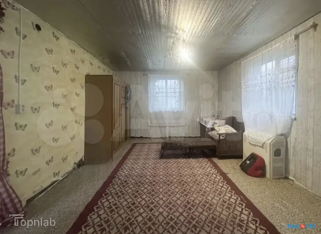 Земельный участок с дачным домиком