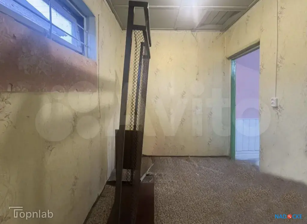 Земельный участок с дачным домиком