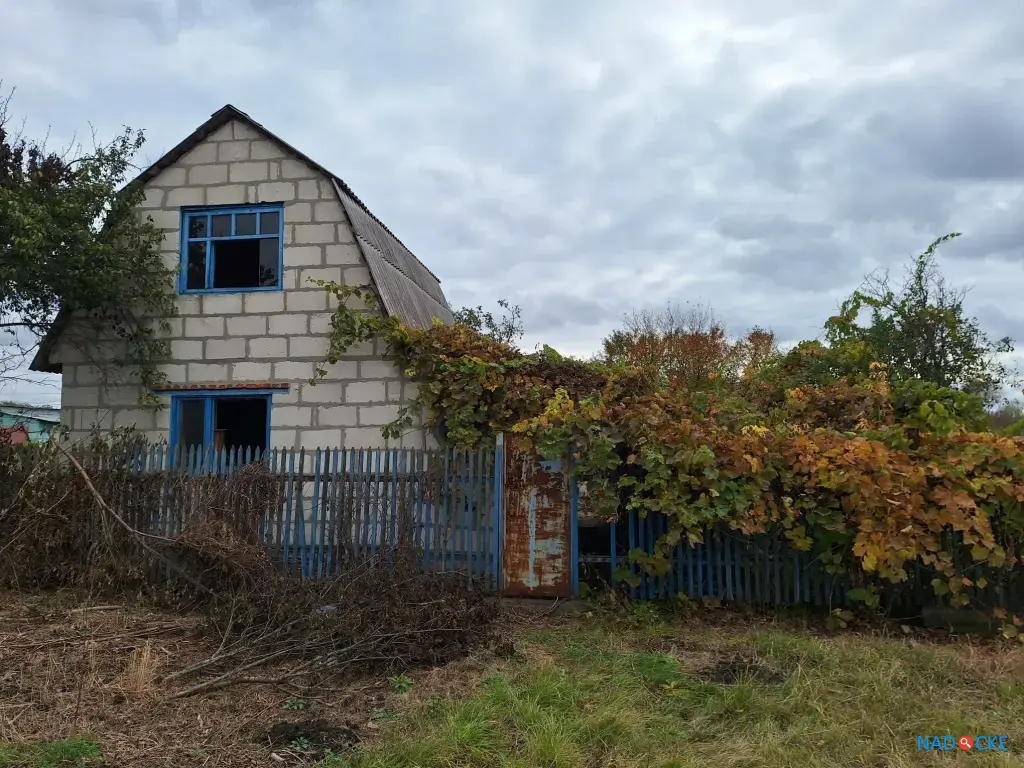 Продам дачу в п. Разумное