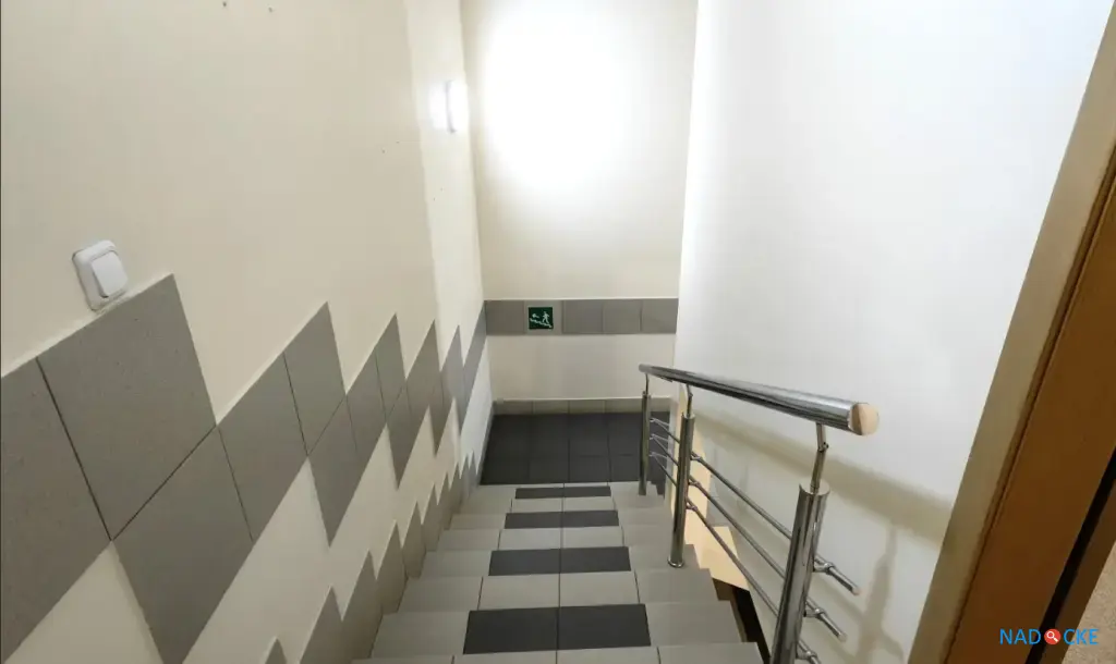 Офис в самом центре города 189 м² 1 линия