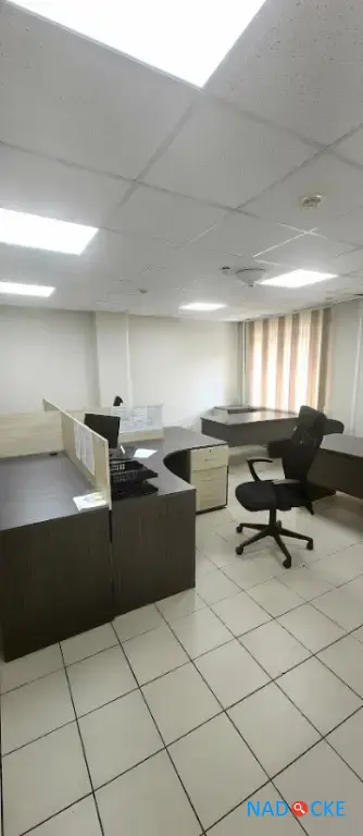 Офис с мебелью - 233 м²