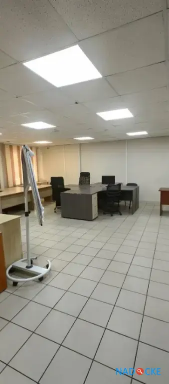 Офис с мебелью - 233 м²