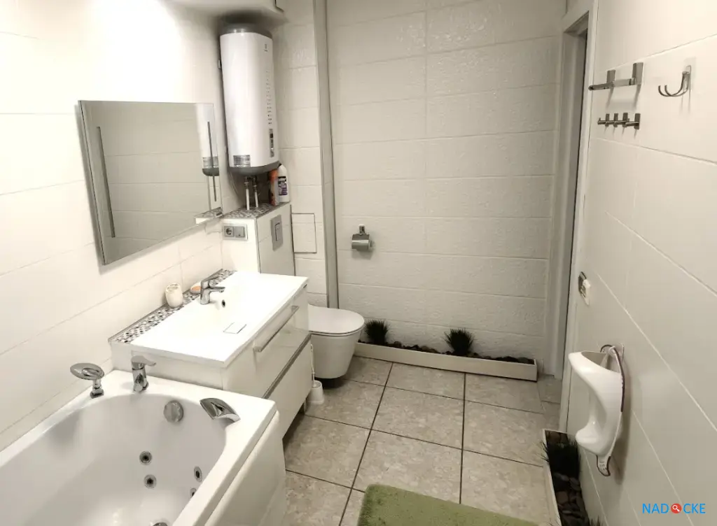 3-к. квартира, 85,4 м², 5/9 эт.