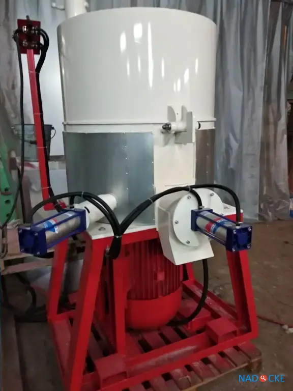 Агломератор с прямым приводом, 75 кВт, до 330 кг/ч