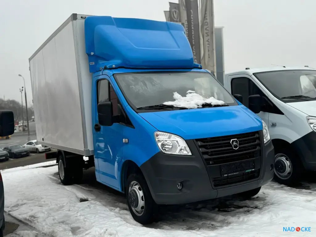Вывоз старой мебели из квартиры в Казани