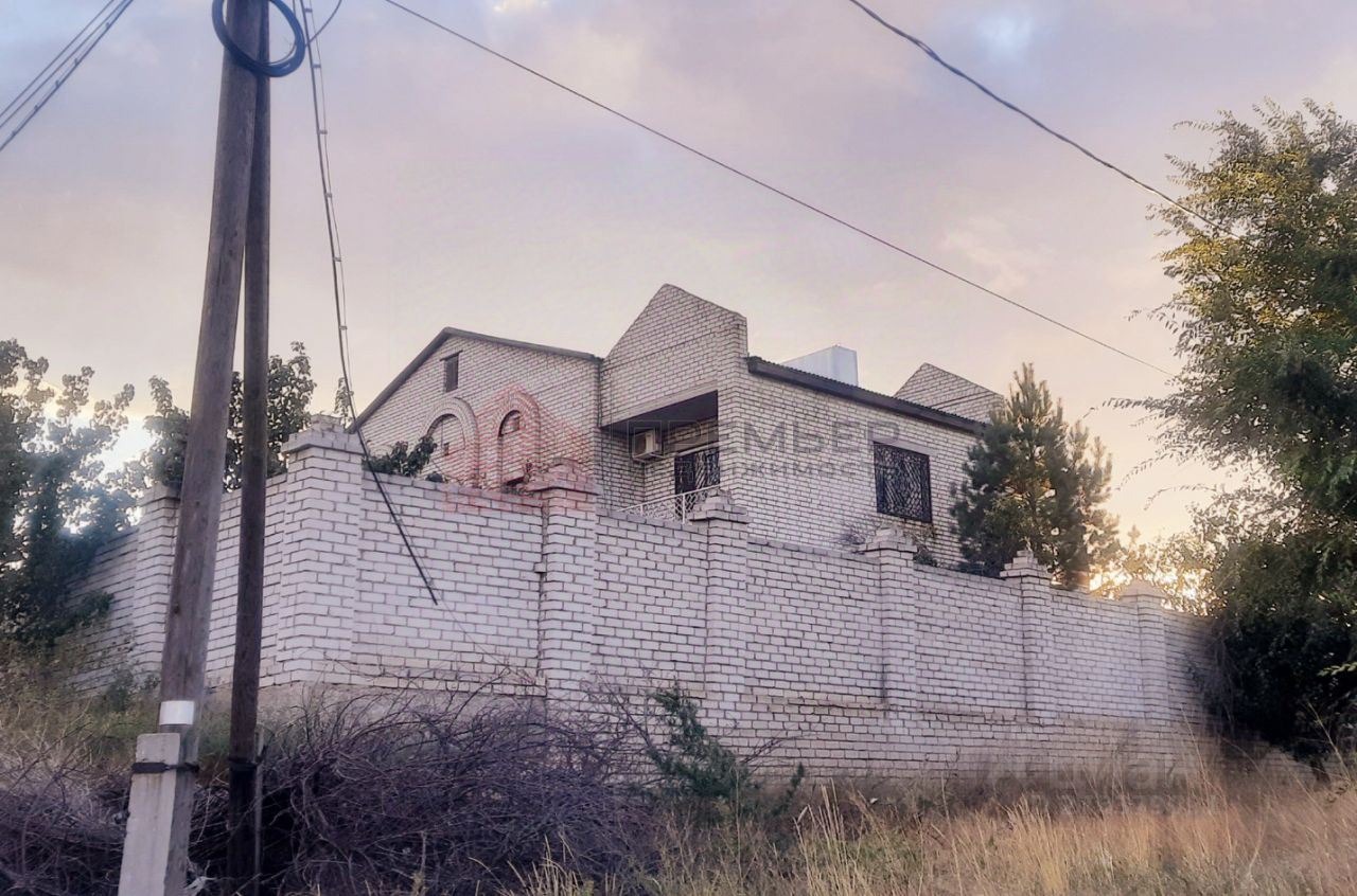 Коттедж в Волгоградская область, Волгоград Поселок Горная Поляна тер., ул. Бунина (398.0 м²)