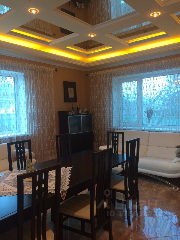 Коттедж в Воронежская область, Россошь проезд 1-й Чкалова (409.0 м²)