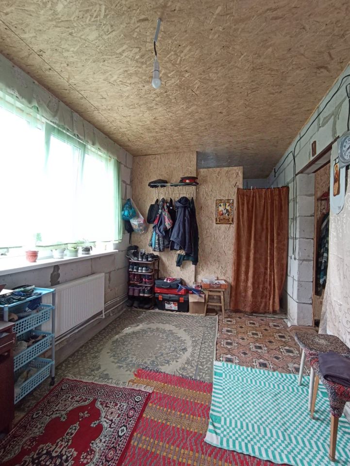 Дом в Брянская область, Навлинское городское поселение, пос. Красный Курган  (84.0 м²)