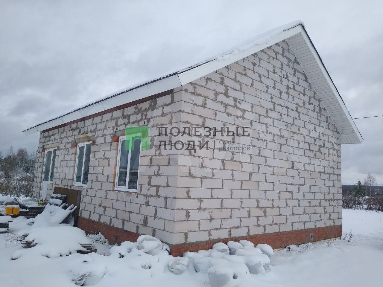 Коттедж 75 м² на участке 15,2 сот.