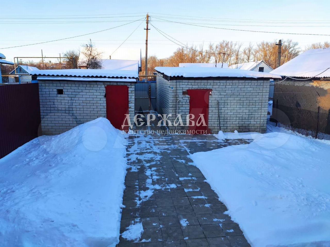 Коттедж 77 м² на участке 6 сот.