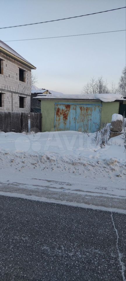 Дом 320 м² на участке 4 сот.