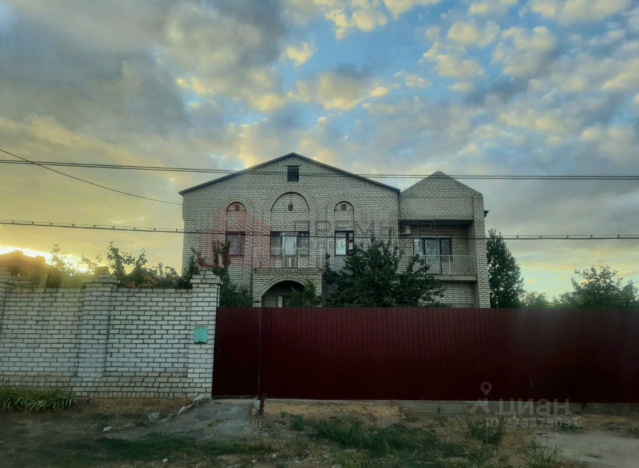 Коттедж в Волгоградская область, Волгоград Поселок Горная Поляна тер., ул. Бунина (398.0 м²)