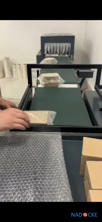 Оборудование для упаковки в воздушно-пузырчатую пленку