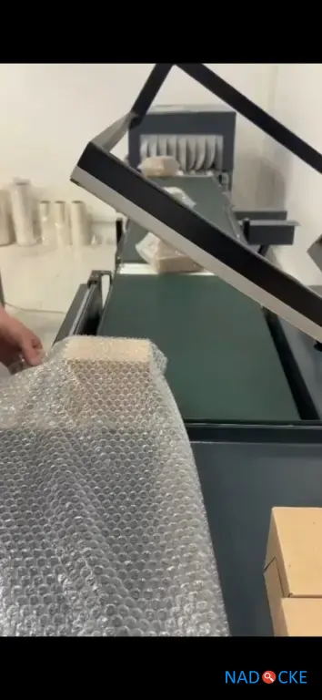 Оборудование для упаковки в воздушно-пузырчатую пленку