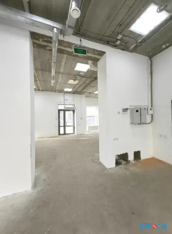 Помещение 140 м², два зала